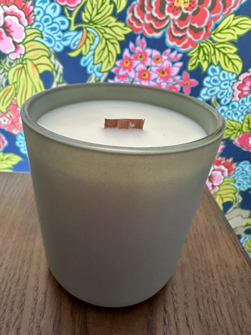 Rosemary Sage Clean burning Candle 80-100 hour burn time